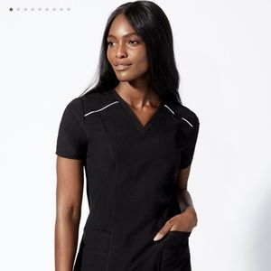 Jaanuu Arya Scrub Set